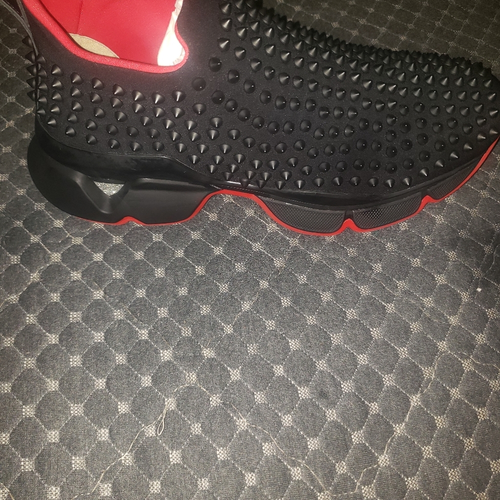 Christian  Louboutin - Picture 11 of 14